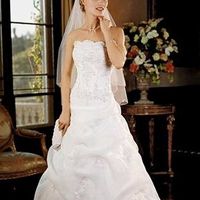 Lets see those dresses ladies!!!