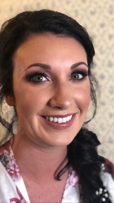 Makeup gurus, i need feedback 8