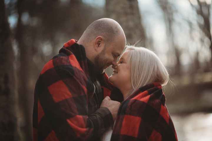 Engagement photo drop! 📸 - 1