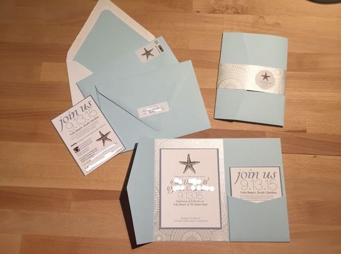 Do you write names on pocket folds?
