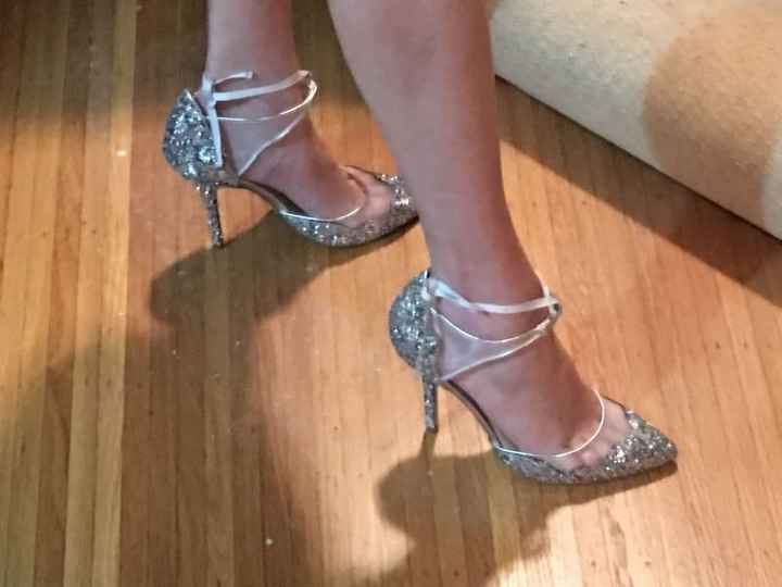 Anybody wearing mid sized heels??