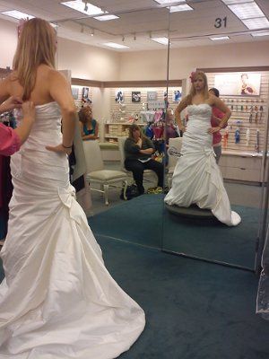 My dress is in!!