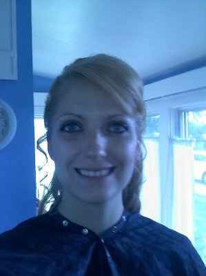 let's see your wedding day hair