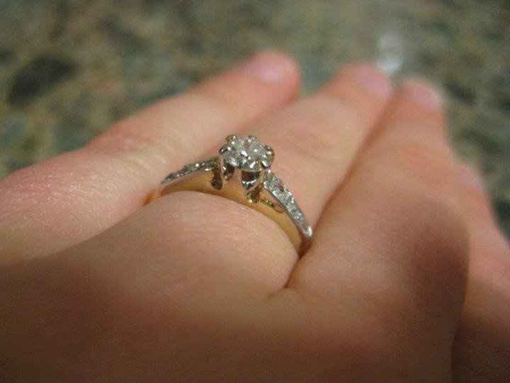 EVERYONE, show me your ring!! :)