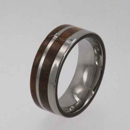 Stupid Fedex is holding FH's wedding band hostage!!