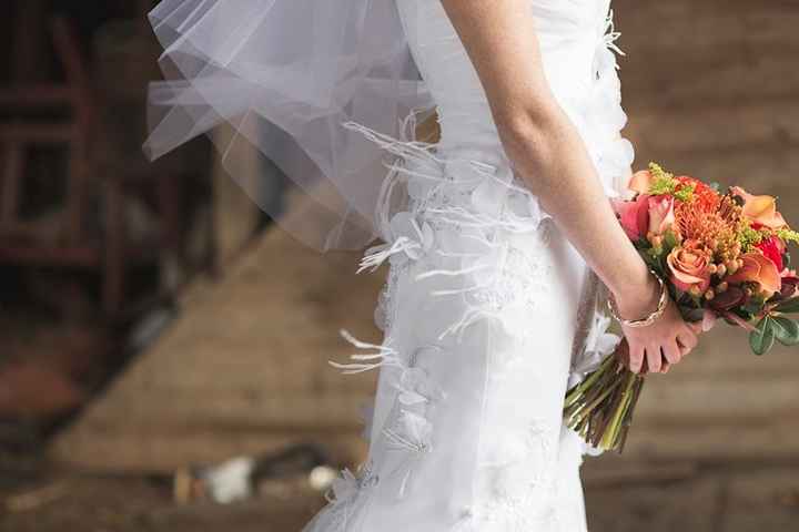 what does your wedding dress look like?!?!?