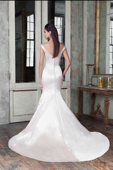 Satin mermaid gown bustle ideas 2
