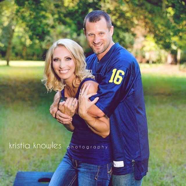 ENGAGEMENT PHOTOS