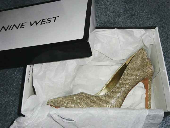 Show me your shoes ladies