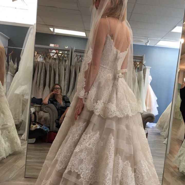  Help: Sleeves/lace Straps on Wedding Dress!!?? - 2