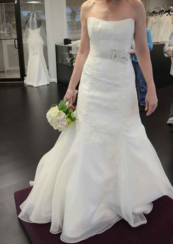 Wedding Dress Pictures! Please share yours!