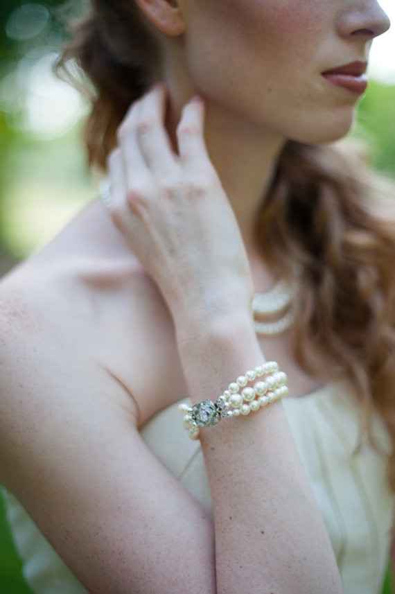 Jewelry for Wedding Dress