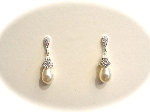 Jewelry for Wedding Dress