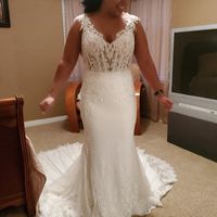 Short/petite bride, please show me your dress - 1
