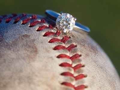 We've seen must have wedding pics - what about must have engagement pics? Let's hear some ideas!