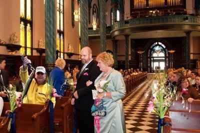 *** Check This Out!!**** Dad Photoshopped Into Son's Wedding Pictures