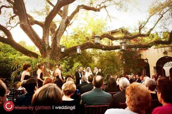 Need some Ideas Where to get Married in Florida