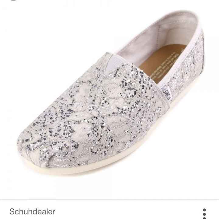 Show us your Bridal Shoes!!