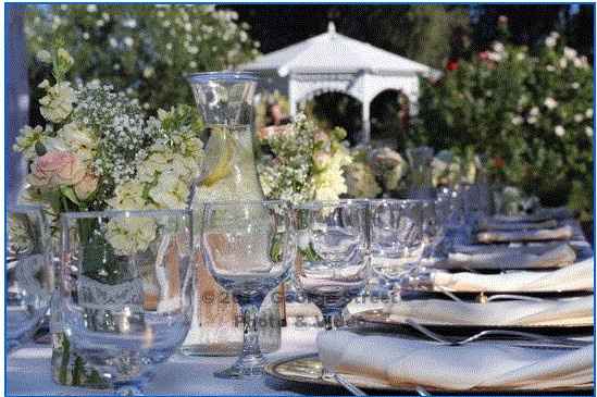 Show me your...table linens