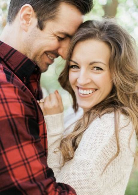 Engagement picture outfits?? 2