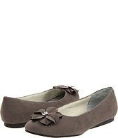 Still in search of shoes!! Help!