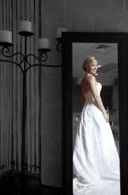 Post a Picture of a wedding photo you have found that you like and want to mock on your big day!