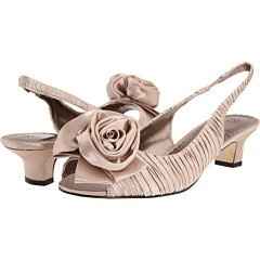Still in search of shoes!! Help!