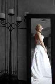 Post a Picture of a wedding photo you have found that you like and want to mock on your big day!