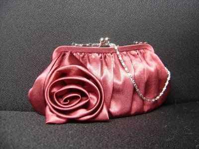 Alternative to the Bridesmaid Bouquets