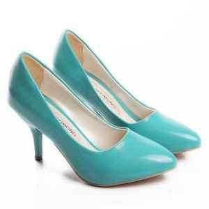 blue[ish] shoes