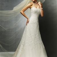 HELP!me find this dress or a look a like!