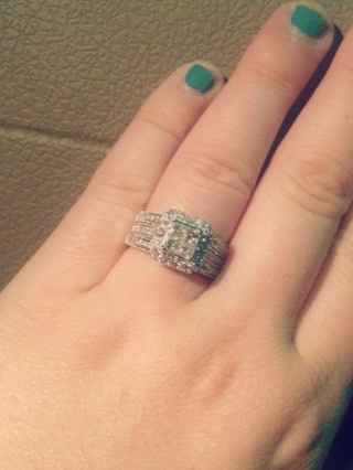 Show me your wedding band!