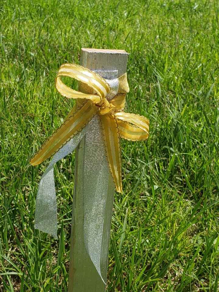 Inexpensive aisle decor - 3