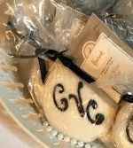 Regina Bakery - Cincinnati Ohio - Monogram Cookie Favors w/ Harrods Tea bag