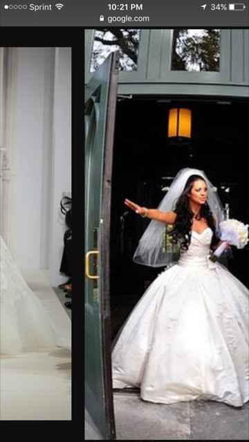 Dying to find this dress but cant– can anyone help me out?