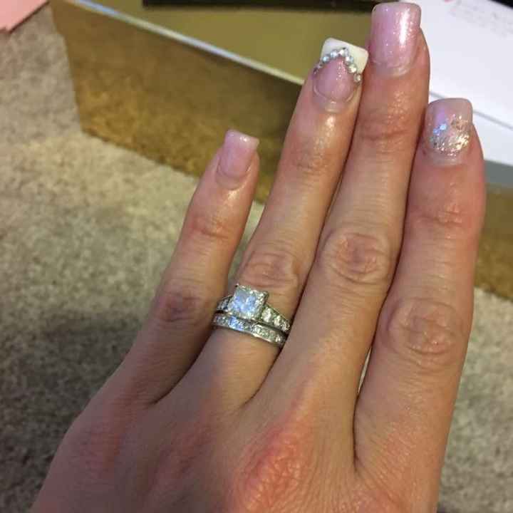 So sparkly....another ring thread.