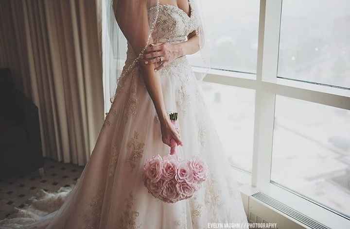 Let's see everyone's dresses