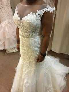 Let's see your lace wedding dresses!