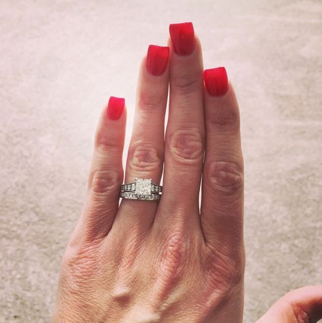 So sparkly....another ring thread.