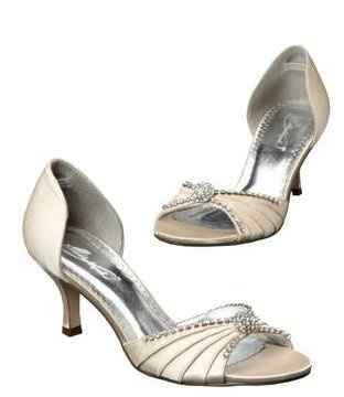 Let me see your Shoes!