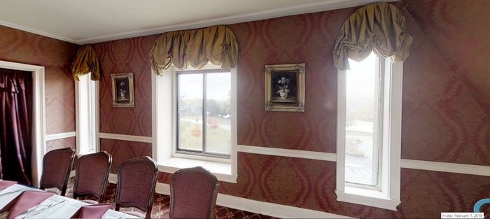 ceremony windows (2 small on either side) 