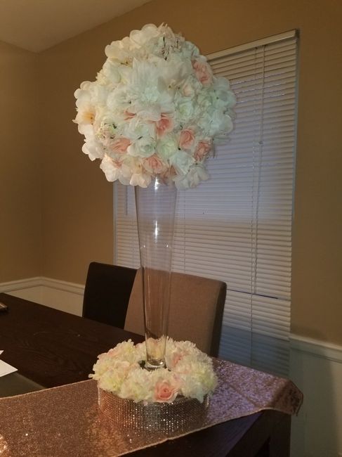 Who here is DIYing their centerpieces? - 1