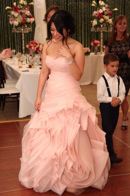 I need more dress porn in my life...