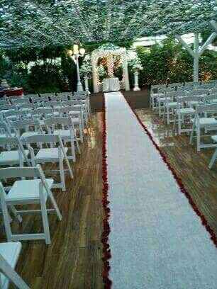 Rep your wedding venue