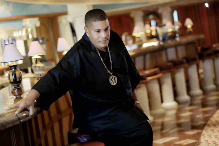 SHOW OFF YOUR GROOM!!!