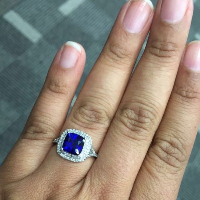 Twist on the ol' Ring Pics!