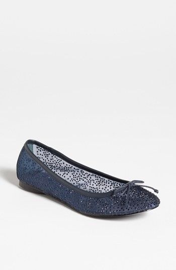 Anyone wearing flats?