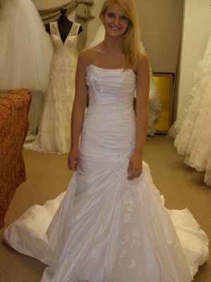 Is either of these THE ONE *Dress Pics*