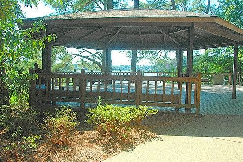 Two beautiful ceremony site-which to choose?