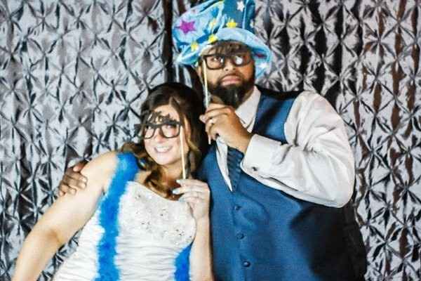 BAM!!! Ceremony and Masquerade Wedding Pictures!